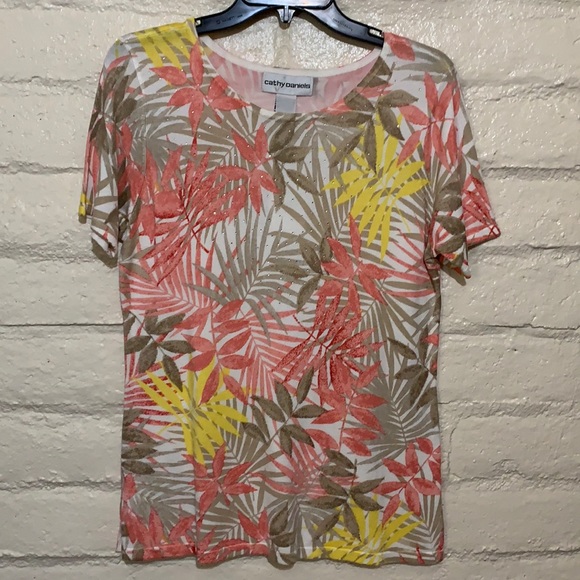 Cathy Daniels Tops - 🇺🇸 3 for $13  Must bundle 3 🇺🇸 items for discount.